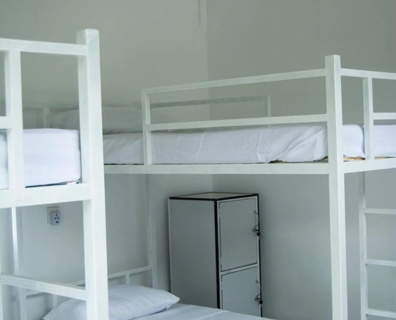 Diamond Shine Hostal And Bunk Beds كاندي